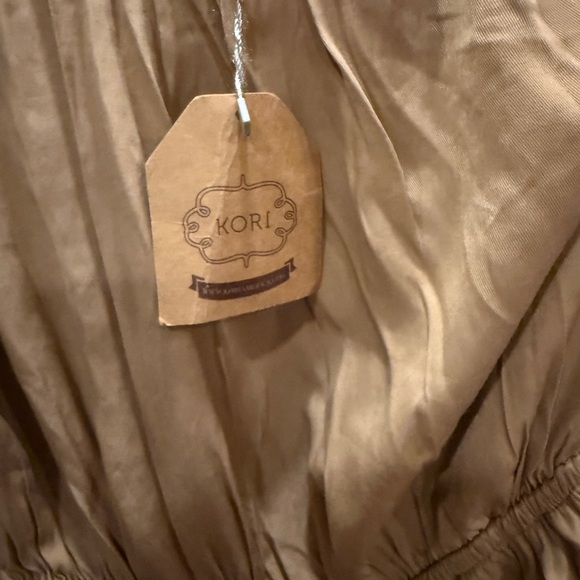 Elegant khaki Jumpsuit by Kori - Picture 4 of 5